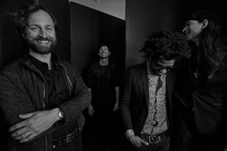 Algiers zapowiada nową płytę. Zobacz teledysk "We Can't Be Found"