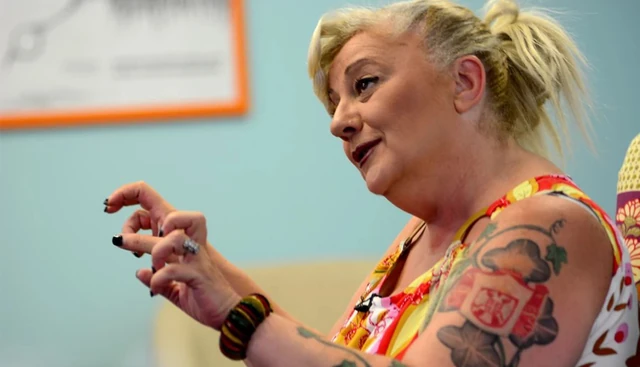Vesna Rivas prozvala zadrugara: "ON JE GEJ i rijaliti žigolo!", a evo šta su takmičarke radile u kupatilu zbog 50.000 evra!