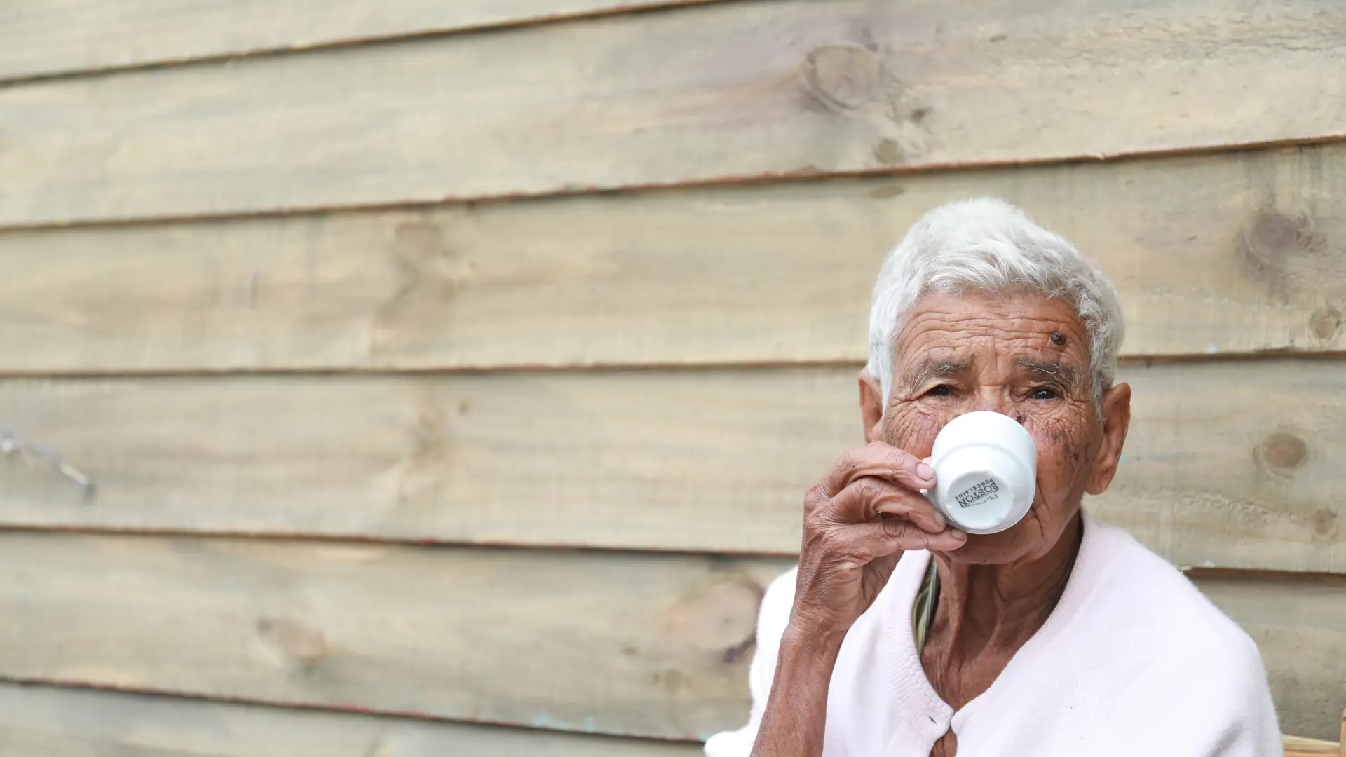 Picie kawy może zmniejszać ryzyko zachorowania na Alzheimera 