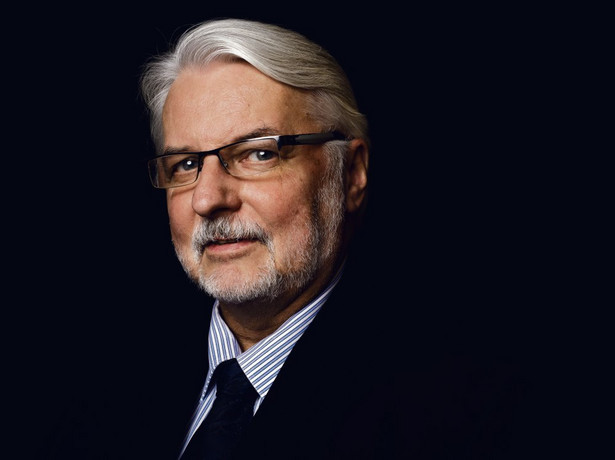 Waszczykowski: Ech, złamać tak laskę kabanosa… A najlepiej jeszcze umoczyć w majonezie