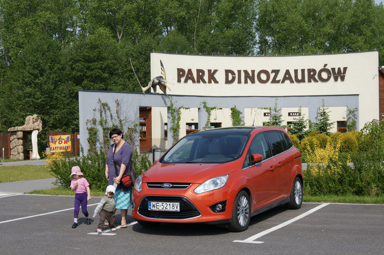 Rodzinne podróże z Fordem: nauka przez zabawę