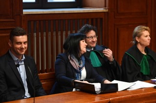 Umowa kredytu frankowego Dziubaków unieważniona. Mechanizm przeliczenia był nieuczciwy