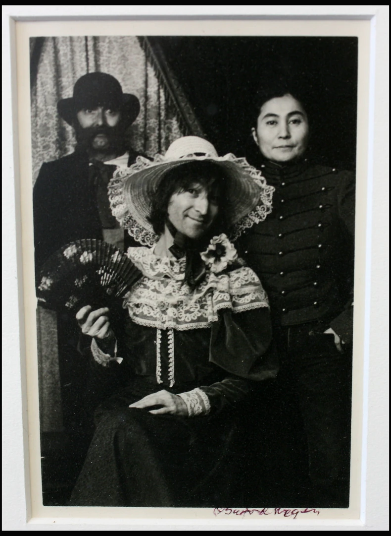 Džon i Joko sa prijateljem