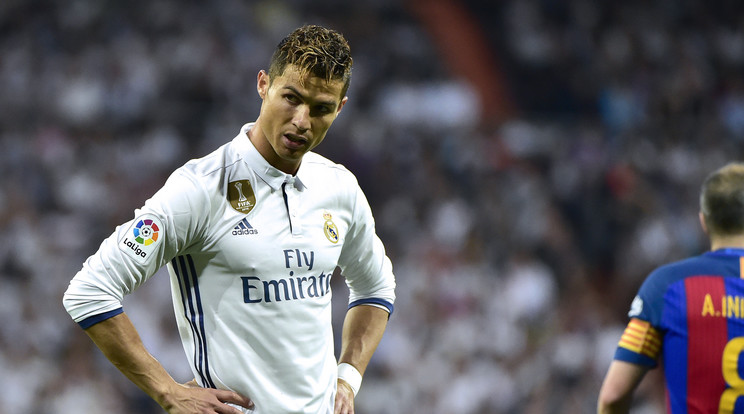 Cristiano Ronaldo állítólag peren kívül egyezett meg a lánnyal/Fotó: AFP