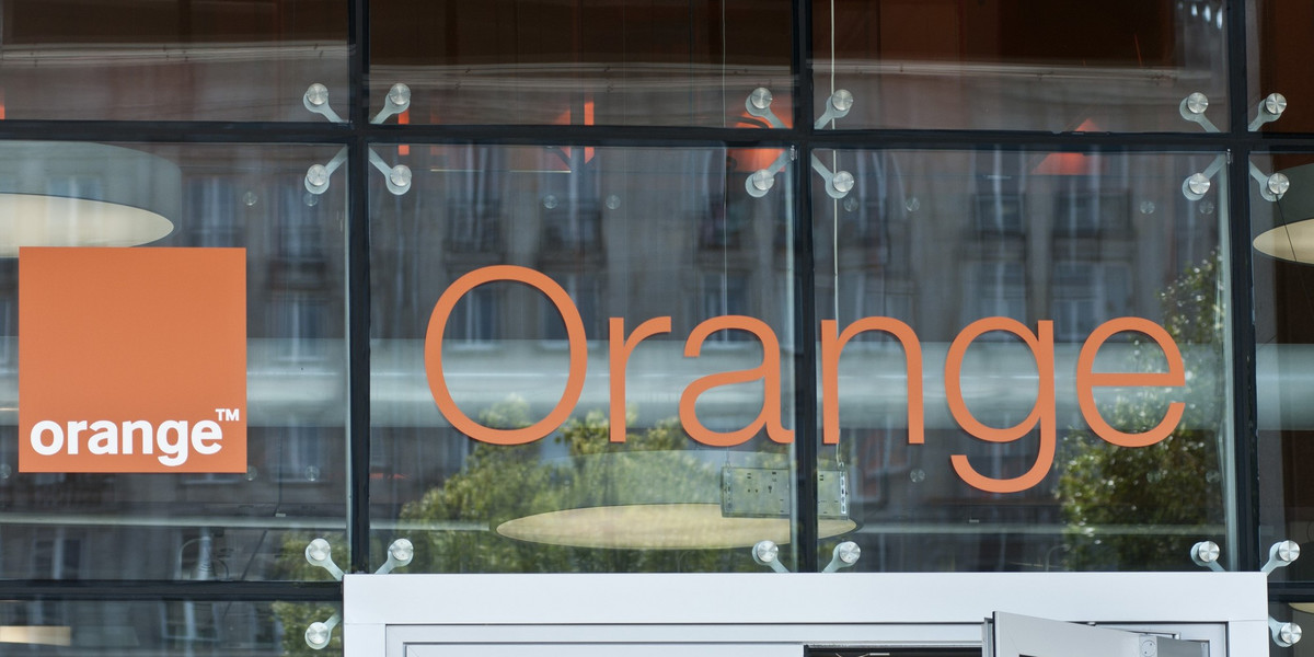 Orange Polska usuwa 100 proc. opłat za roaming
