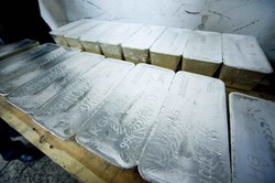 KGHM sprzeda HSBC srebro za 1672 mln zł