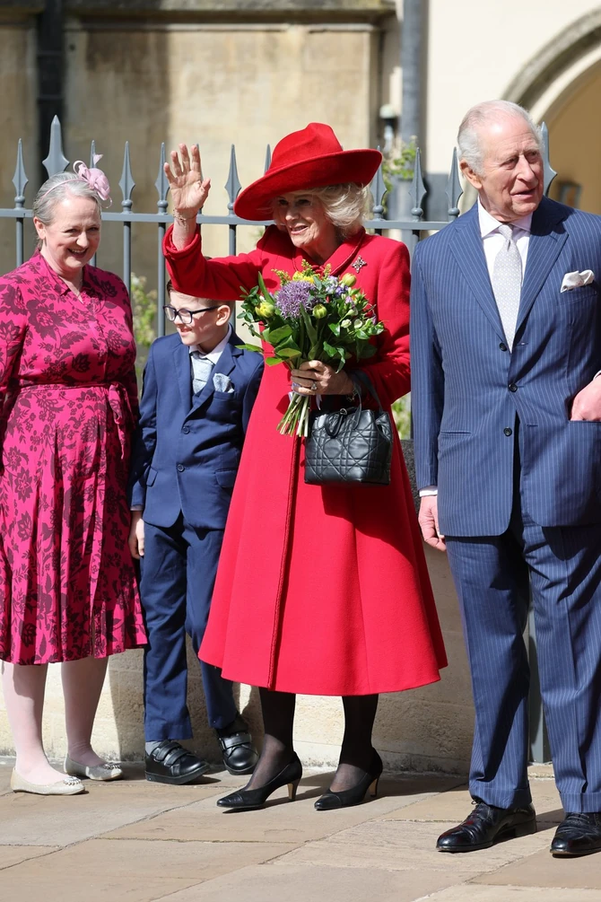 Britanska kraljevska porodica proslavila Uskrs