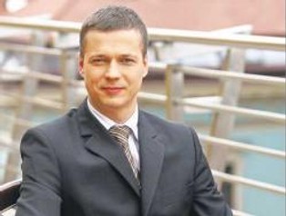 Radosław Boniecki pomaga Leszkowi Czarneckiemu budować imperium finansowe