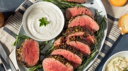 ten wielkanocny przysmak seniorzy powinni jeść codziennie. ułatwia trawienie, świetnie działa na stawy