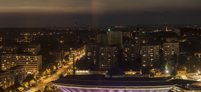 Katowice. Jak dojechać na cmentarz? Zmiana organizacji ruchu, objazdy i parkingi