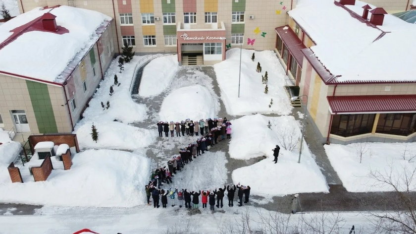 Dzieci z hospicjum w Kazaniu wzięły udział w akcji poparcia Putina