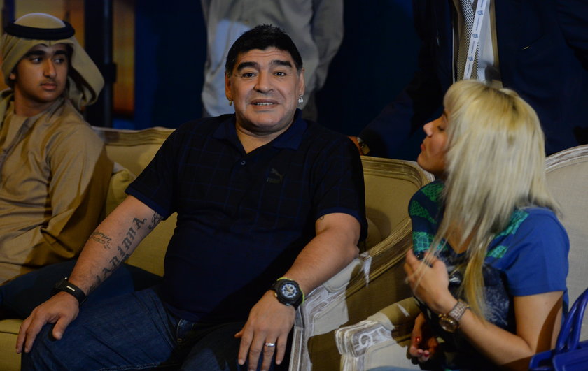 Maradona wciąż w formie. Zobacz jak tańczył ze swoja narzeczoną. WIDEO