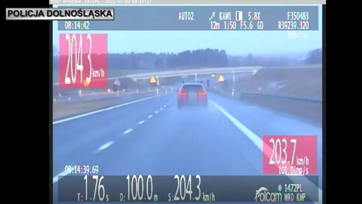 Jechała ponad 200 km/h przy ograniczeniu do 120 km/h bo spieszyła się do... toalety