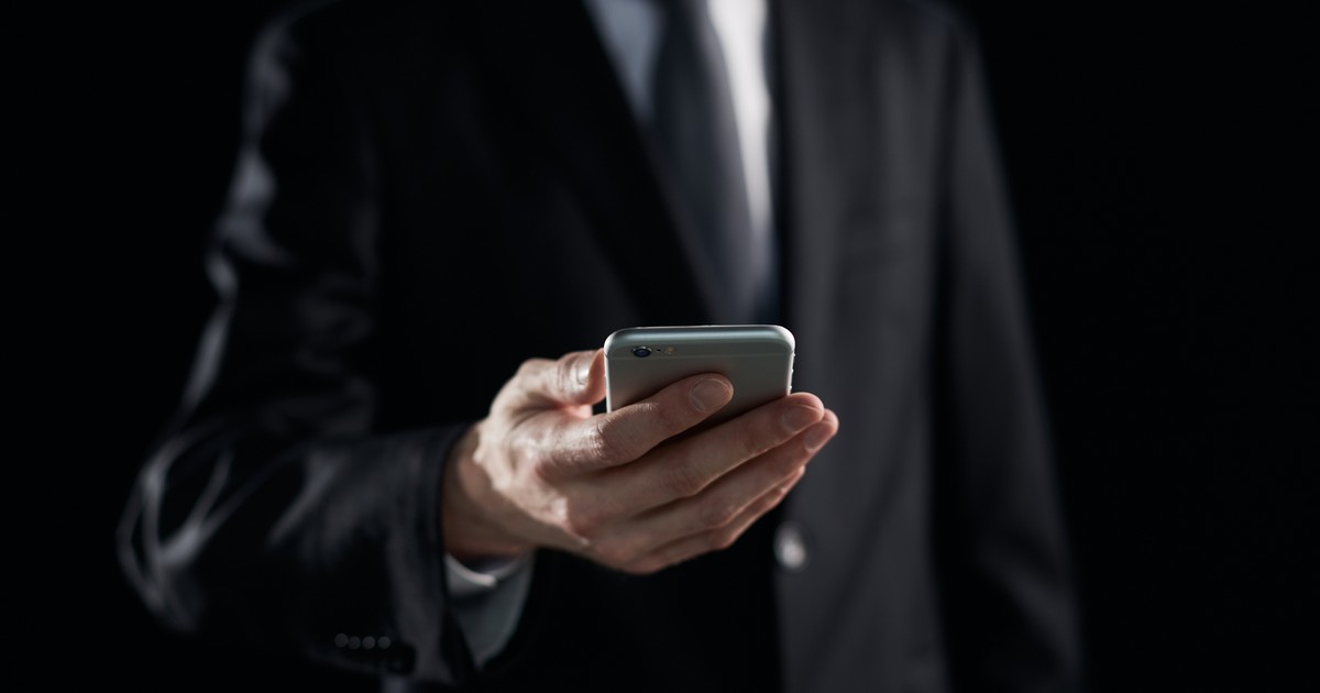 Sötét módban van a telefonja? Ezek miatt az okok miatt inkább kapcsolja ki