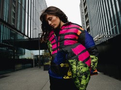 Klasyka owiana nowoczesnością: Jesienne propozycje modowe warte obejrzenia