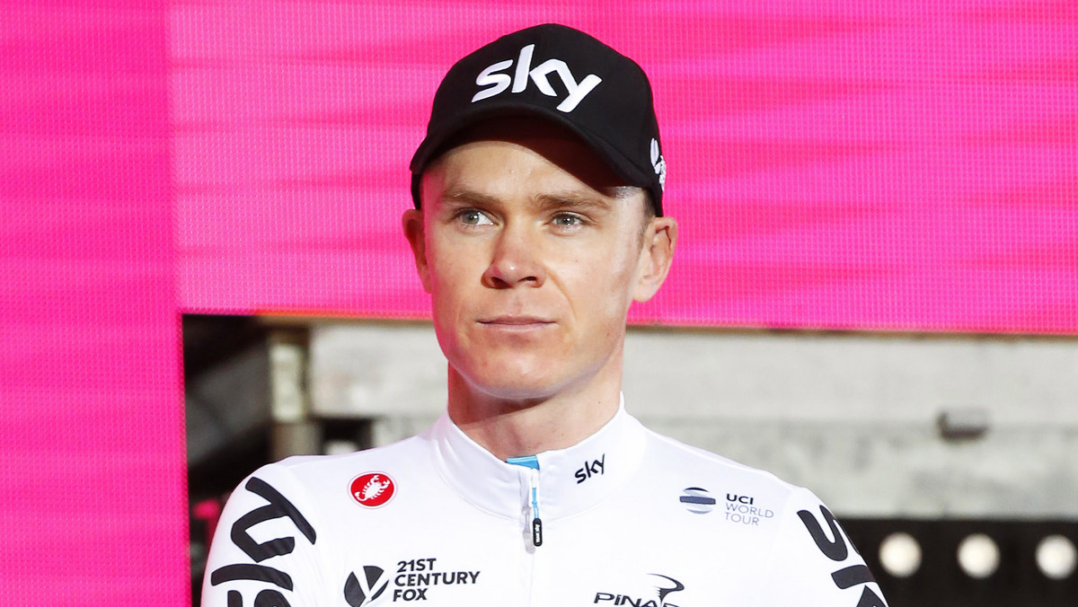 Ubiegłoroczny triumfator Tour de France Brytyjczyk Christopher Froome dostanie zakaz udziału w tegorocznej edycji wyścigu - poinformowała francuska gazeta "Le Monde". Żona kolarza Michelle Froome oświadczyła, że jej mąż wystartuje.