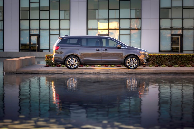 Kia sedona