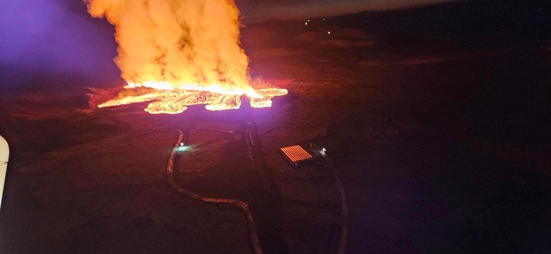 Erupcja wulkanu i trzęsienia ziemi na Islandii. Lawa dotarła do miasta Grindavik, zarządzono ewakuację
