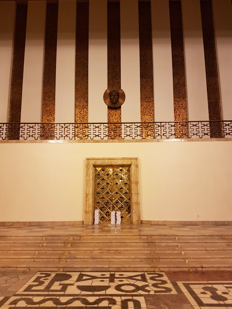Parlament podseća na dvorce iz "Igre prestola"