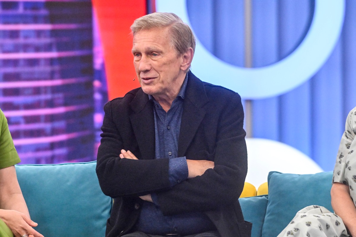 Jan Englert ma młodszego brata. Okazuje się, że nie łączą ich żadne relacje