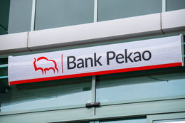 Pekao musi zwrócić klientom pieniądze. Decyzja UOKiK dot. informowania o zmianach w opłatach
