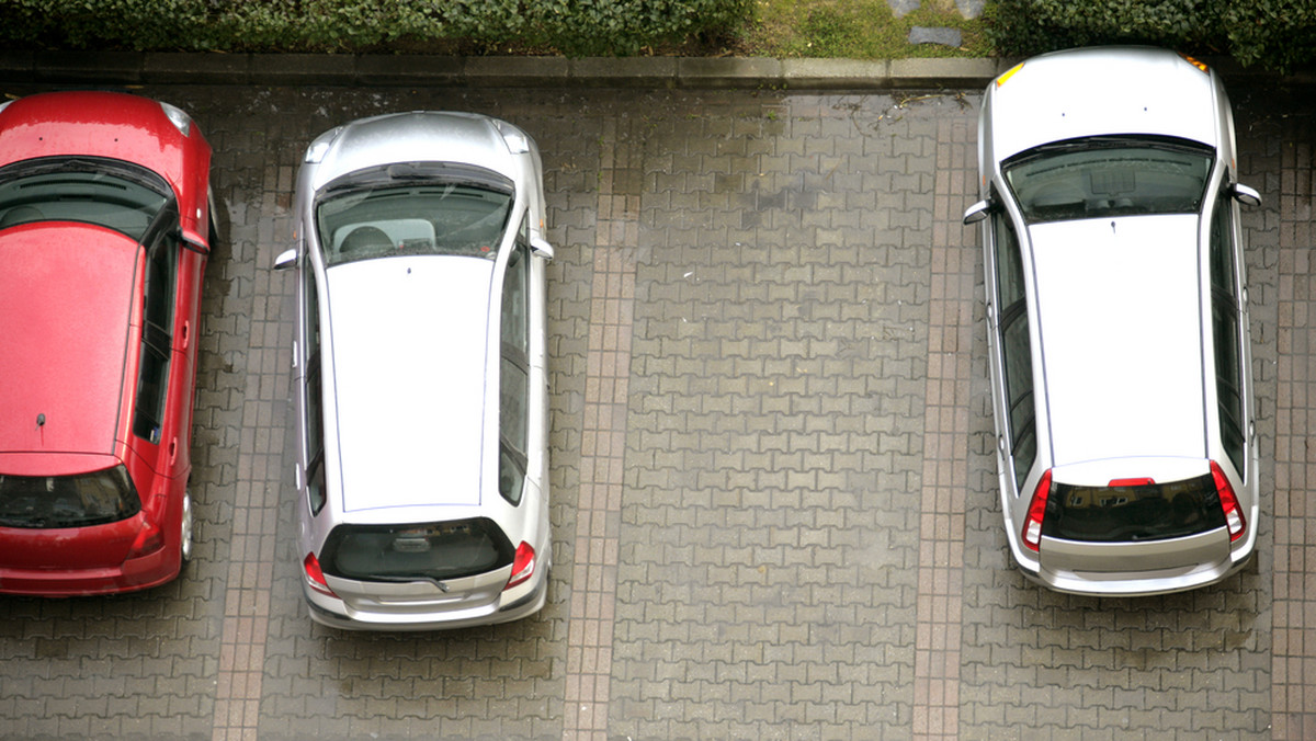 Podczas ostatniej sesji rady miasta, radny Jacek Budziński zapytał magistrat o sytuacje miejsc parkingowych dla osób z niepełnosprawnością, w ciągu remontowanej obecnie ul. Boh. Westerplatte.