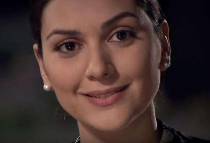 Berguzar Korel u seriji "Hiljadu i jedna noć"