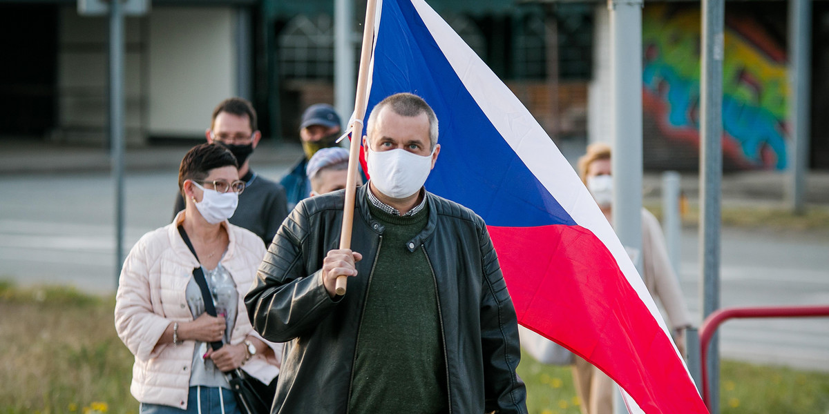 Rząd otwiera granice dla pracowników transgranicznych