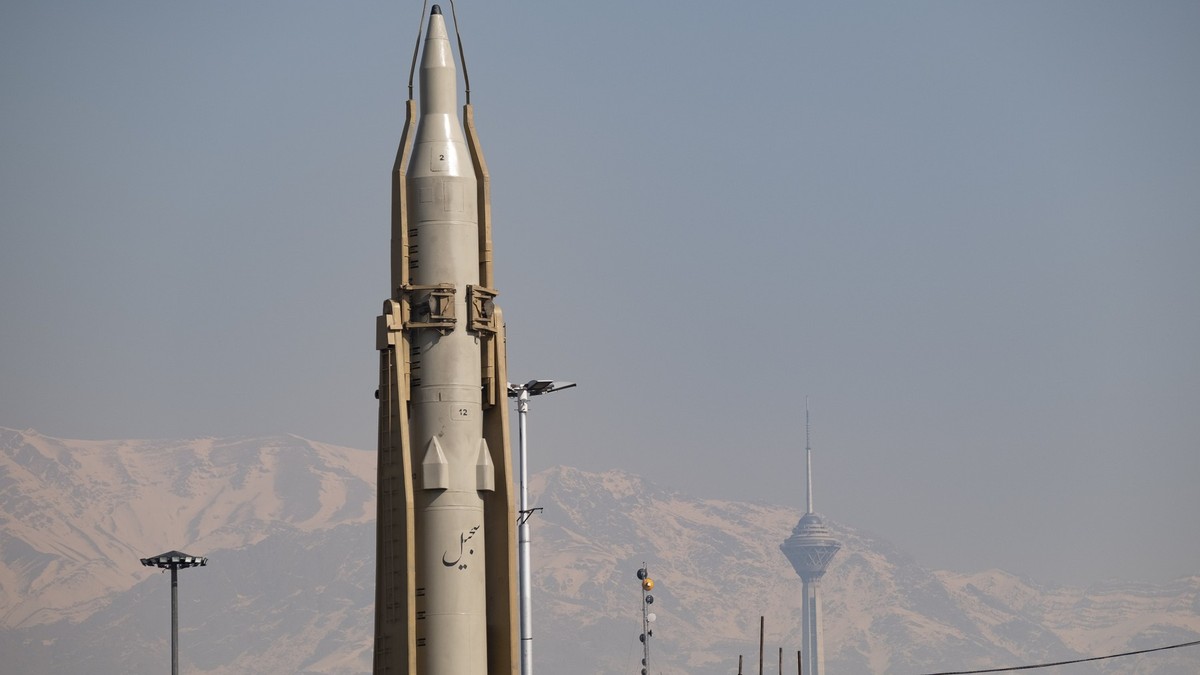 Iranska raketa Sadžil, ilustracija