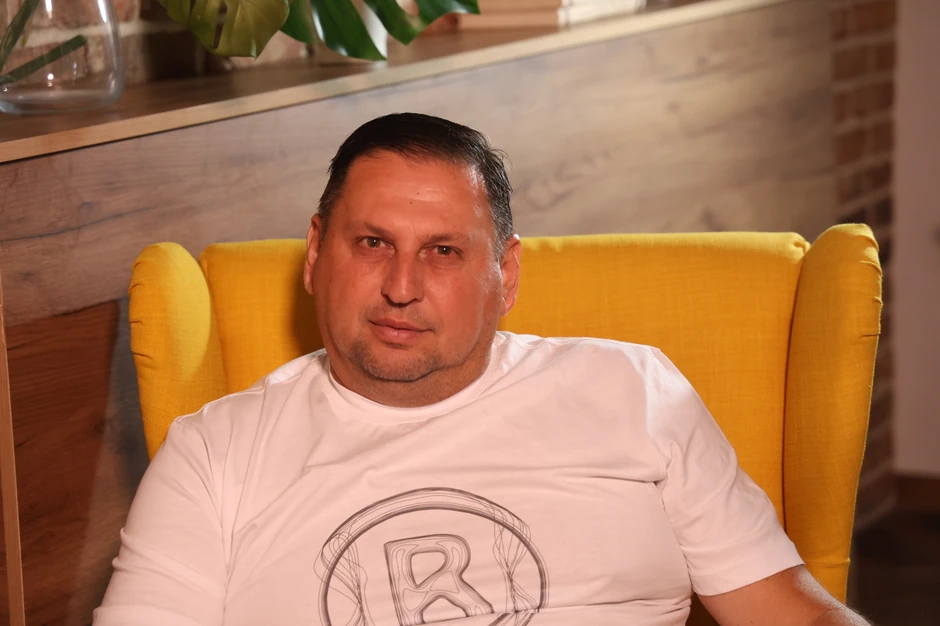 Filip Car udario na Takija: Maju sam branio od tvog nasilja