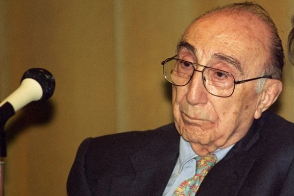 Najpoznatiji svetski kardiolog otkrio TAJNU DUGOVEČNOSTI - 5 saveta za ŽIVOT DO 100. GODINE: Pridržavao se OVIH NAVIKA, radio do 97. i umro 2 meseca pre velikog jubileja