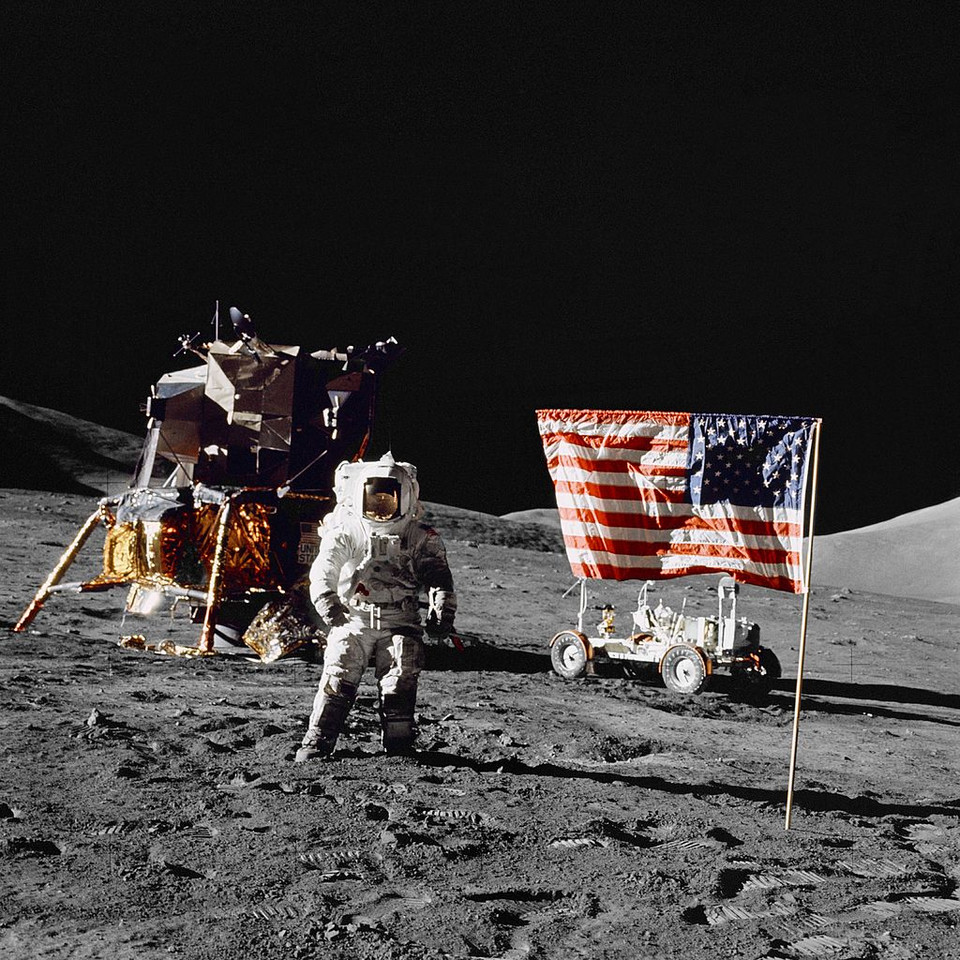 Lądowanie na Księżycu zostało nakręcone na Ziemi, a reżyserował je Stanley Kubrick