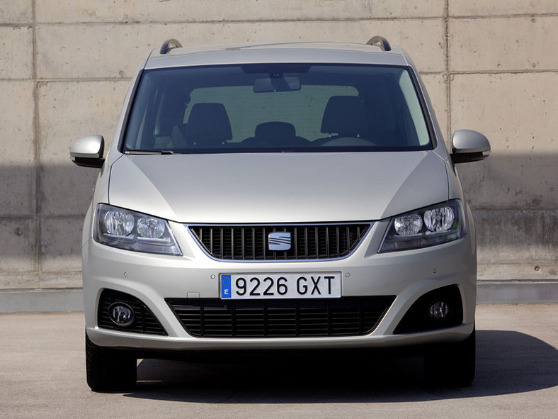 Nowy Seat Alhambra już w sprzedaży (dane techniczne)