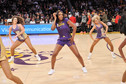 Venus Williams z cheerleaderkami Los Angeles Lakers