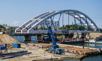 Rośnie nowy most kolejowy nad Martwą Wisłą