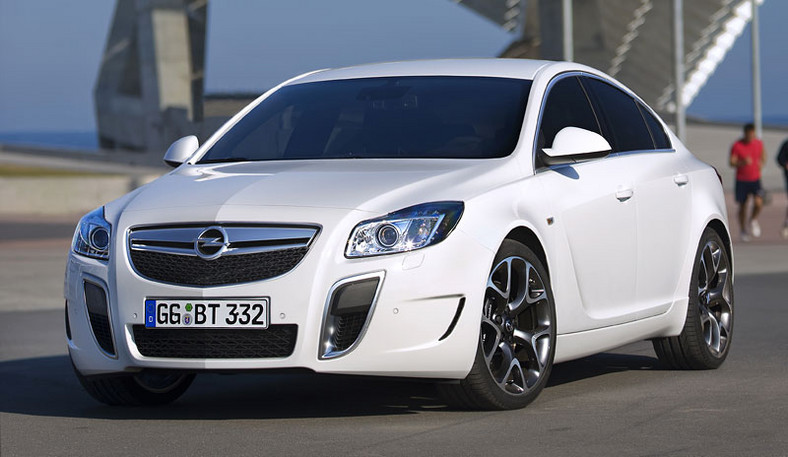 Opel Insignia OPC: sportowa wersja europejskiego Auta roku