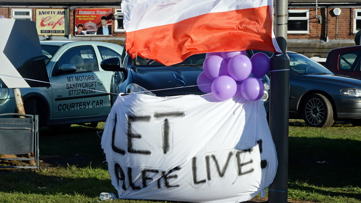 W Kościele Garnizonowym w Kielcach odprawiona zostanie dziś msza święta w intencji Alfiego Evansa oraz jego rodziców. Historią walczącego o życie chłopca od kilku dni żyje niemal cały świat. – Mieszkańcy Kielc nie są obojętni na los Alfiego – podkreśla Magdalena Fogiel-Litwinek ze stowarzyszenia Kukiz’15.