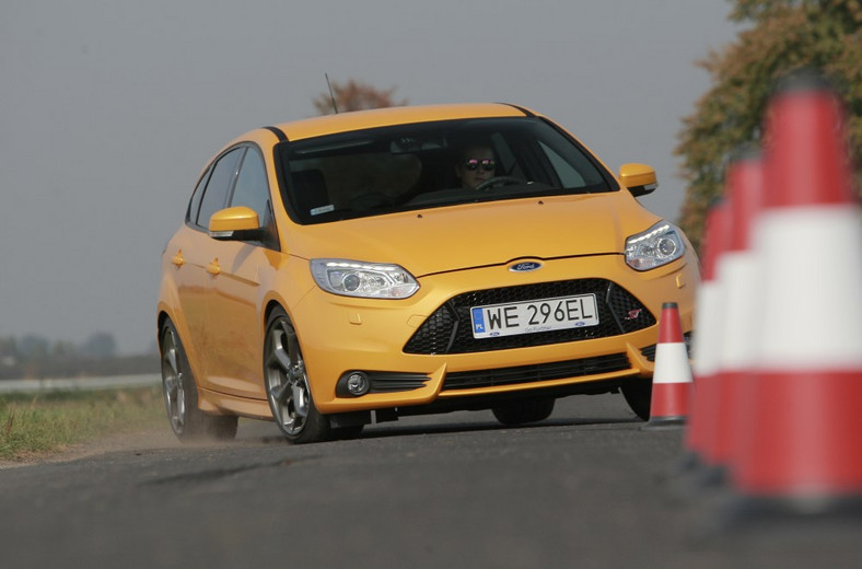 Ford Focus ST, slalom