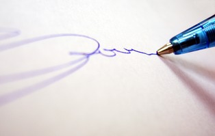 Warto zainwestować w bezpieczny e-podpis