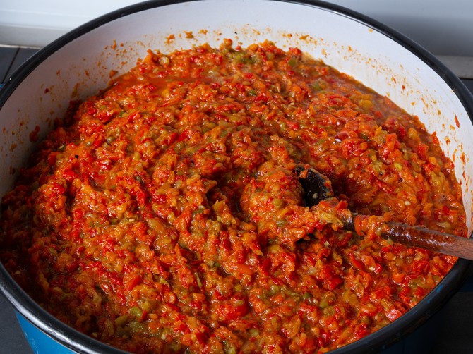 Recept za srpski ajvar iz 19. veka prema zapisu Katarine Popović Midžine