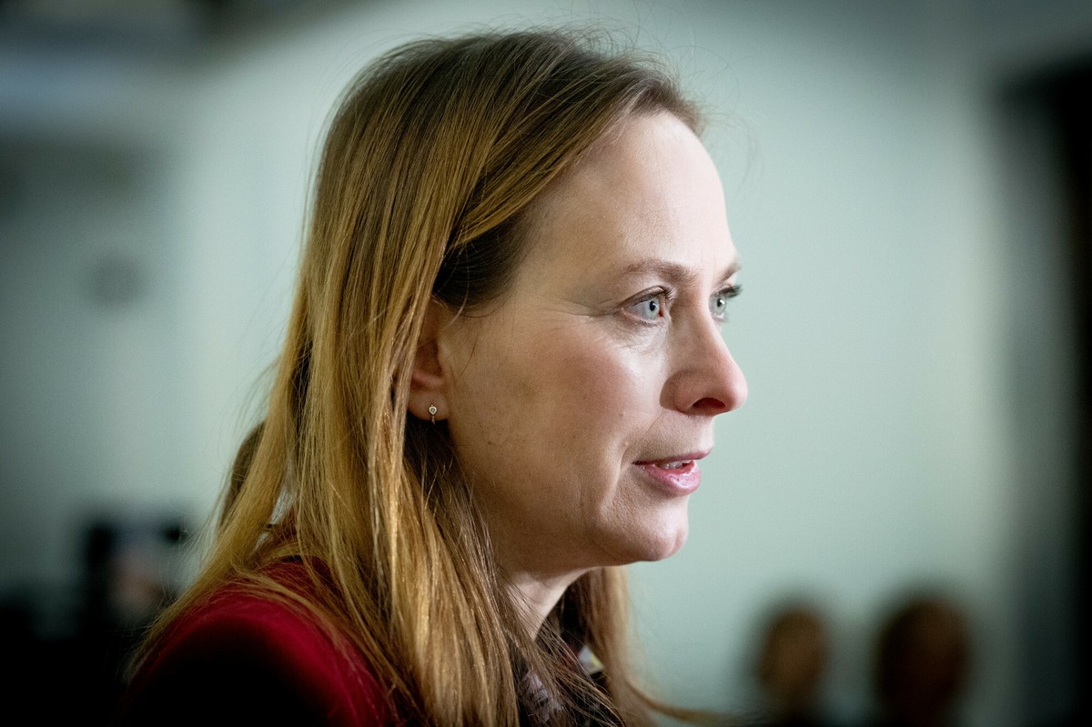 Donald Tusk ignoruje Pełczyńską-Nałęcz. Od sześciu tygodni czeka na rozmowę