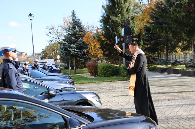 Skoda Superb - nowy nieoznakowany samochód policji