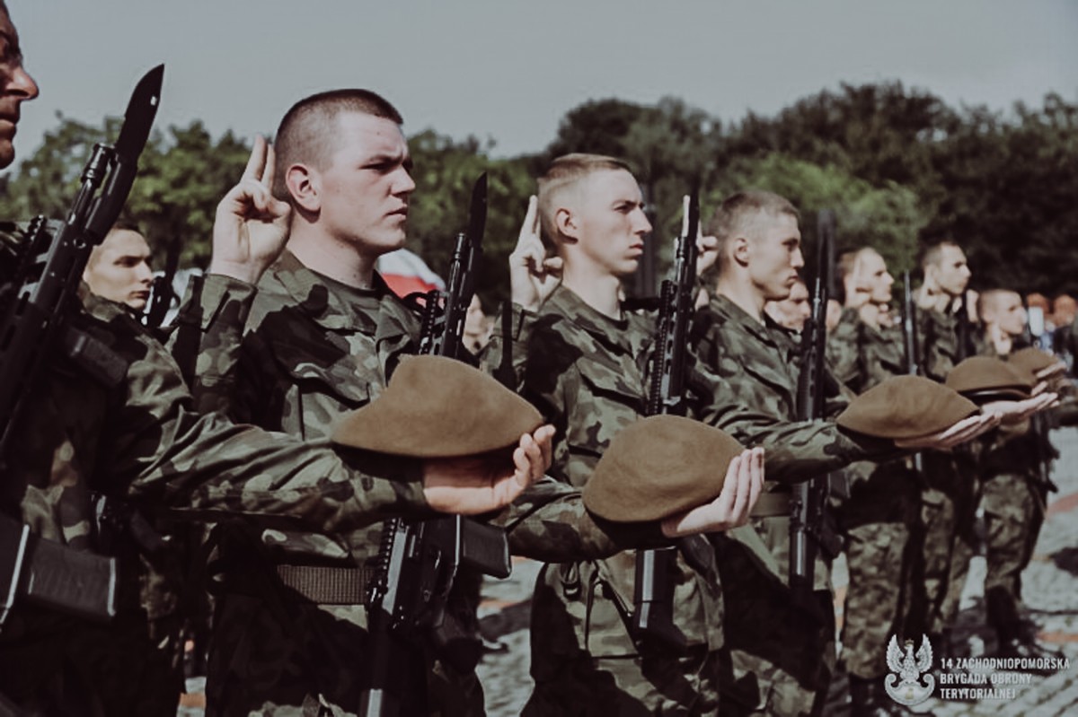  Gen. bryg. Krzysztof Stańczyk: Drony, Komponent Ochrony Pogranicza i Gryf przeciw wojnie hybrydowej WYWIAD