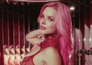 Striptizeta otkrila šta američki vojnici rade sa njom u tajnosti pre napada na Iran