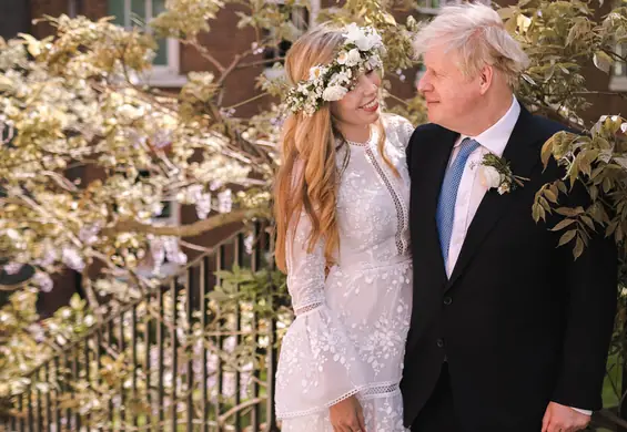 Boris Johnson wziął sekretny ślub. Kim jest Carrie Symonds?