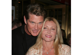 "Ćerka ju je našla, iz kuće je izašla VRIŠTEĆI I PLAČUĆI" Komšije bivše žene Miča Bjukenona RAZVEZALE JEZIK o njenom samoubistvu: "Bila je LUDA, nismo hteli da imamo posla s njom!"