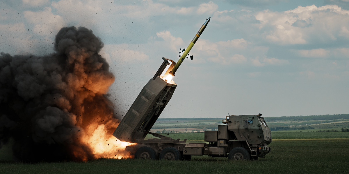 Wyrzutnia rakiet HIMARS w Ukrainie.