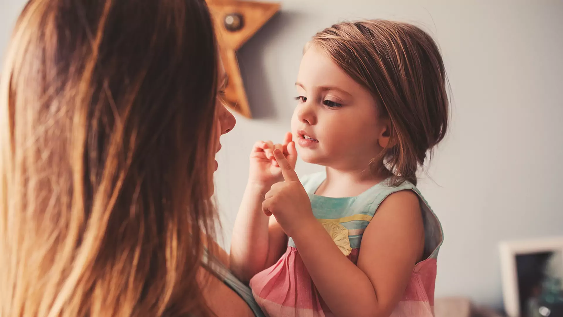 Późne macierzyństwo nie wiąże się z chęcią edukacji - mamy mają inne powody