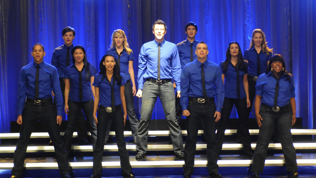 Fani serialu "Glee" mogą odetchnąć z ulgą. Ich idole Lea Michele, Chris Colfer i Cory Monteith jednak wystąpią w czwartym sezonie przeboju.
