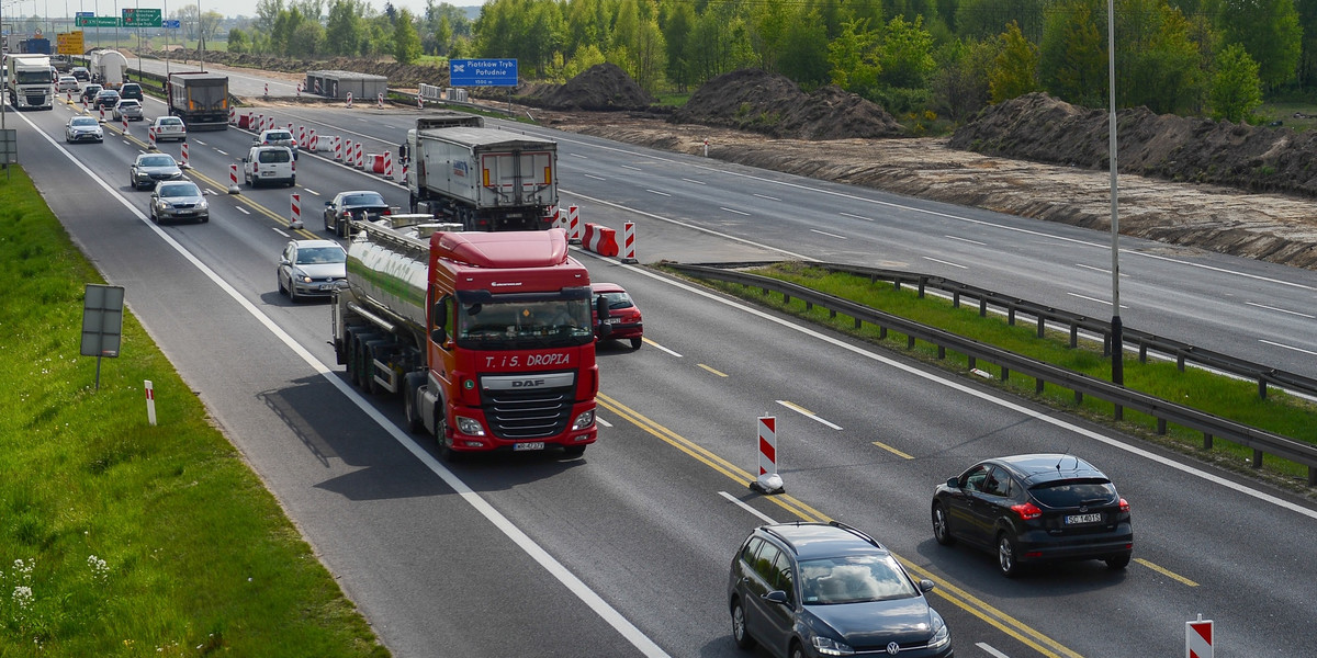 Ukończenie całego korytarza autostrady A1 jest planowane do 2022 r. Realizację odcinków autostrady A1 Częstochowa - Pyrzowice rozpoczęto na gruncie przyjętego przez poprzedni rząd Program Budowy Dróg Krajowych na lata 2014-2023.